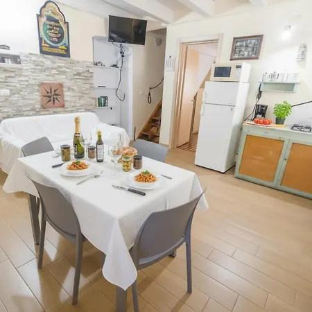 Apartman Terrazza Cielo E Mare
